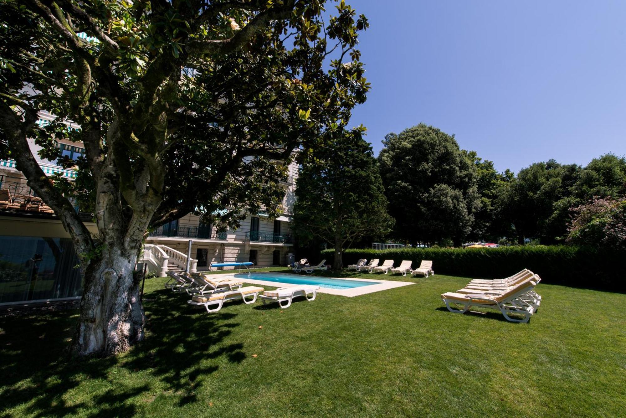 Villa Eden Palace Au Lac Montreux Bagian luar foto